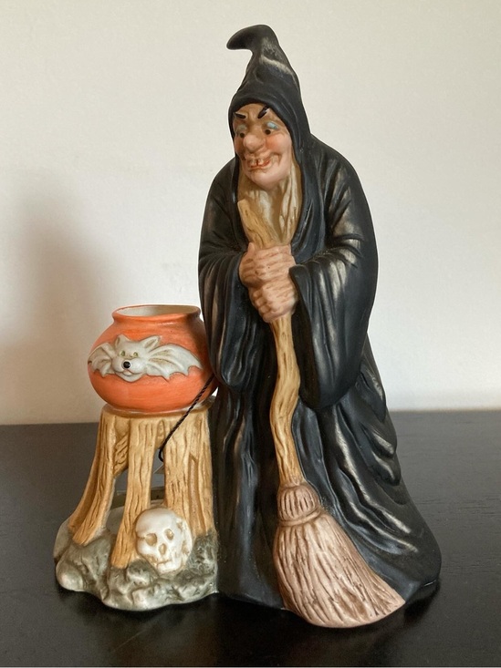 Berco Other - Vintage Berco Halloween Witch Ceramic Tealight Holder Figurine MINT
